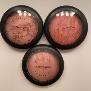 Lot of MAC Skinfinishes: petticoat, stereo rose and blonde.